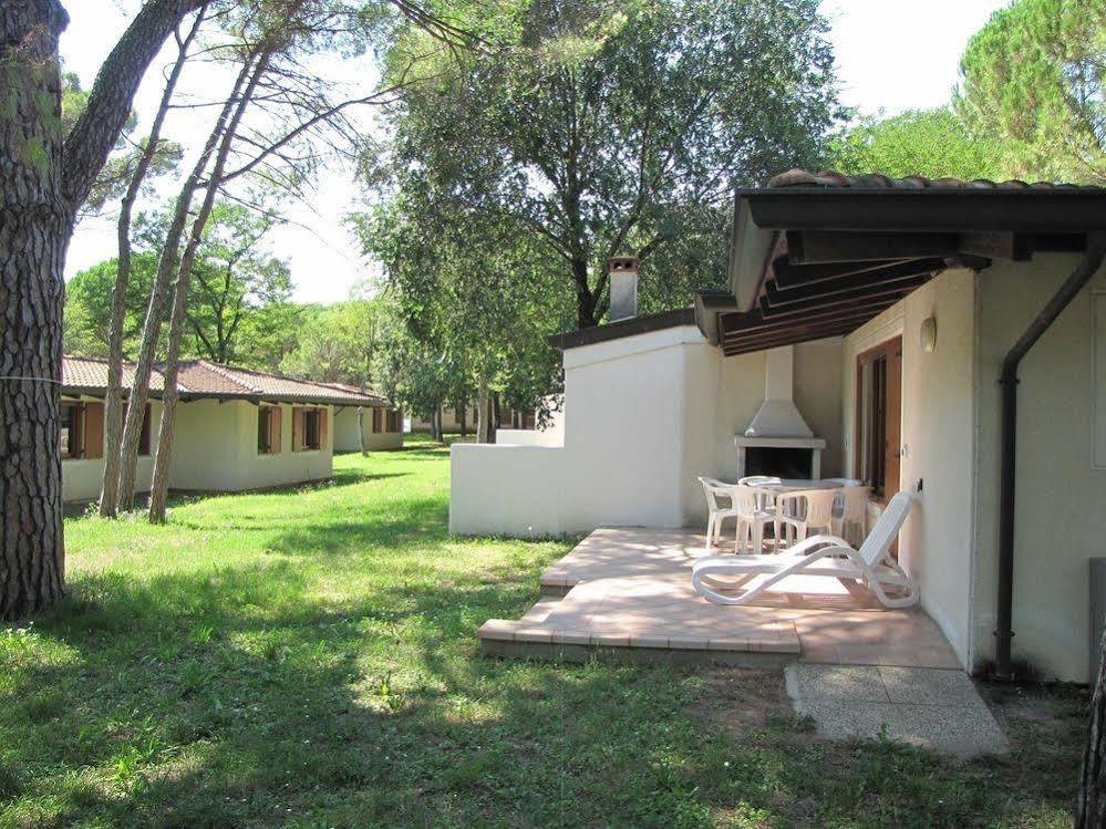 Belvedere Pineta Camping Village Aquiléia Esterno foto
